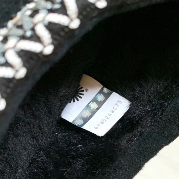 UGG Black Tasman Slippers For Outdoor/Indoor Use - Picture 8 of 8